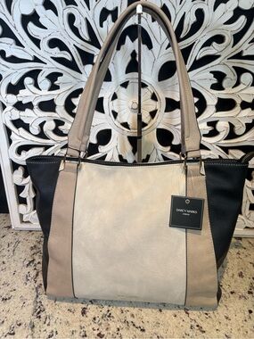 NWT Darcy Marks London Vegan Leather Colorblock Tote Bag in Black, Taupe & Cream